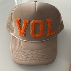 Tennessee Vols Orange/Tan Raised Embroidery Foam Front Trucker Hat
